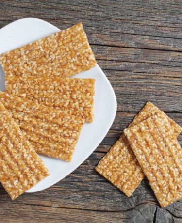 Pasteli sweet