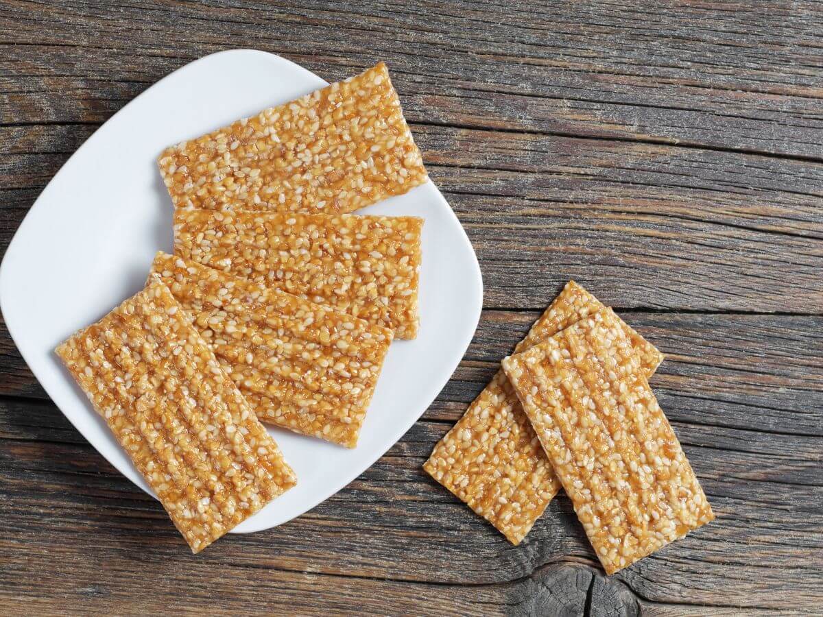 Pasteli sweet