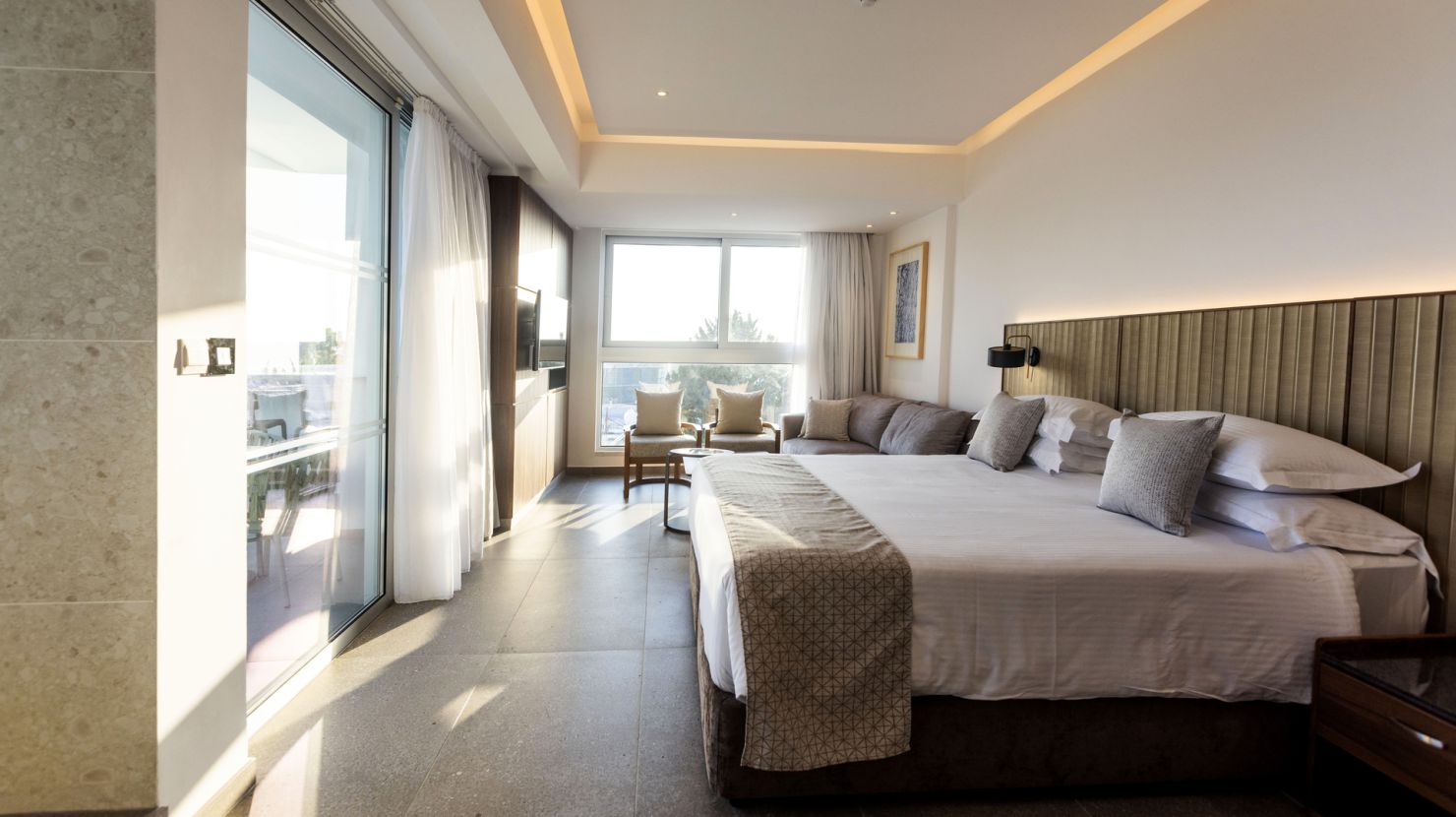 Junior Suite Sea View with Whirlpool