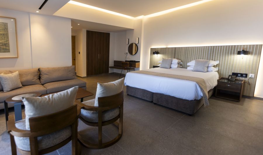 Junior Suite Sea View with Whirlpool