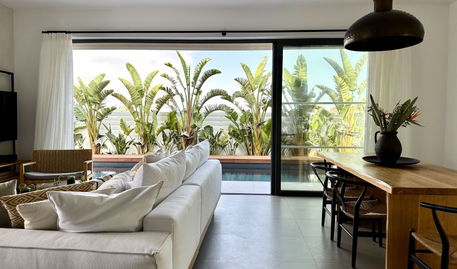 Lora Pearl Villa living room Protaras