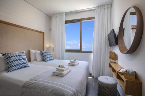 Chris Le Mare Villas Protaras bedroom
