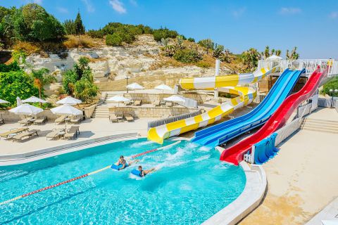 Summer Getaway – 2 kids stay for free on all inclusive
