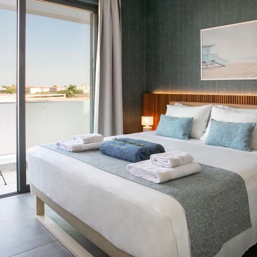 Chris Le Mare Gold Villa in Protaras bedroom and balcony