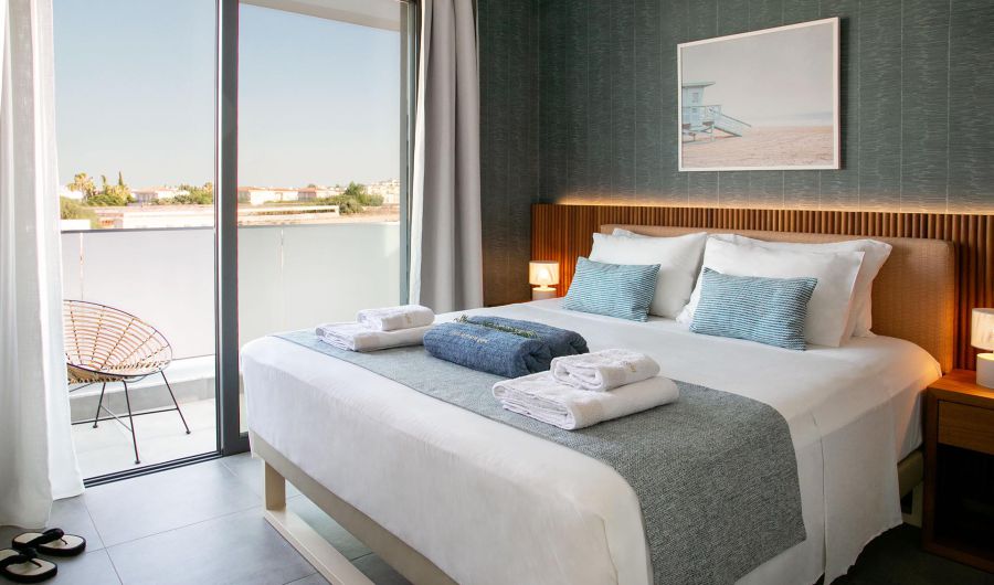 Chris Le Mare Gold Villa in Protaras bedroom and balcony