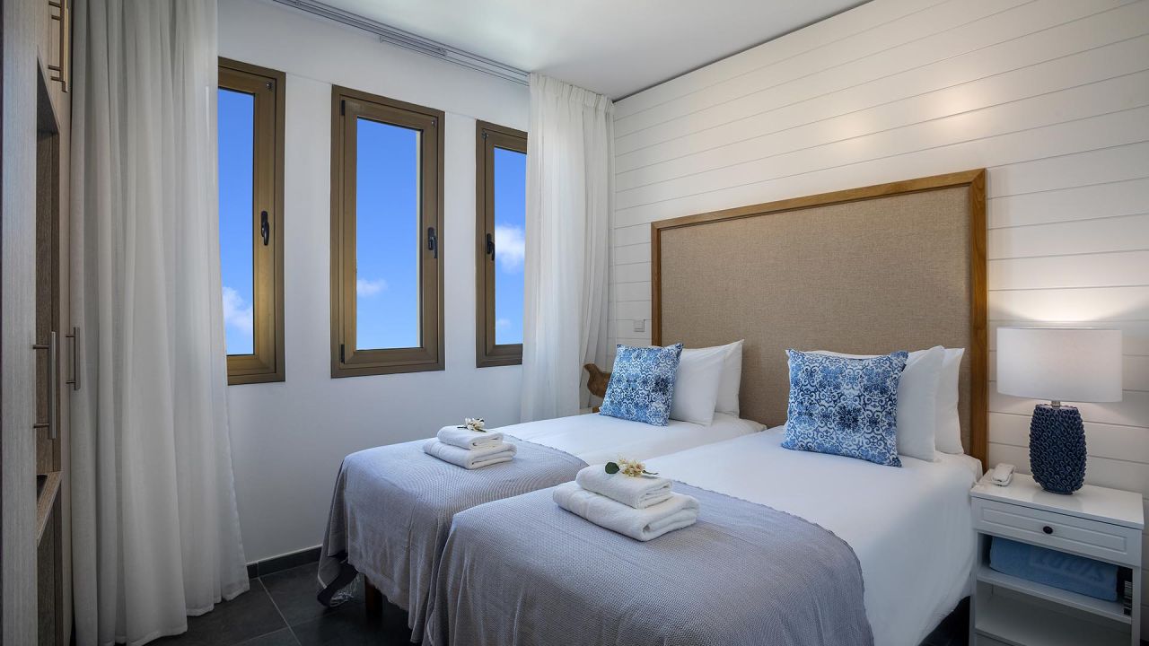 Protaras Chris Le Mare Luxury villa bedroom