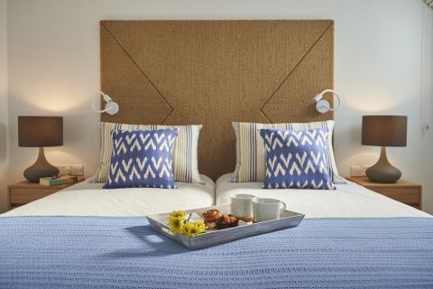 Nausicaa Villas Protaras bed