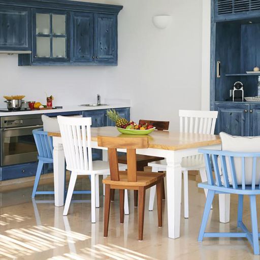 Nausicaa Villas Protaras kitchen table
