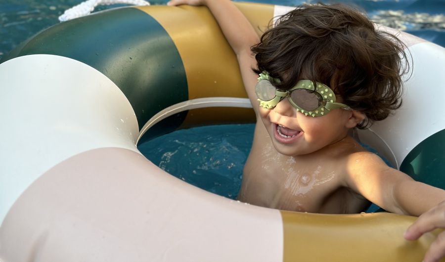 Lora Pearl Villa Protaras child playing in the pool