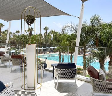 Utopia Pool Bar