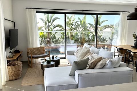 Lora Pearl Luxury Villa Protaras - living room