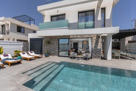 Complimentary Arrival & Departure Transfer (from / to) Larnaca Airport