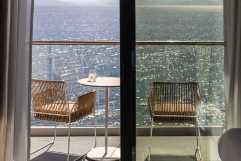 Summer Getaway with up to 30% Discount & Complimentary Front Sea View Upgrade!