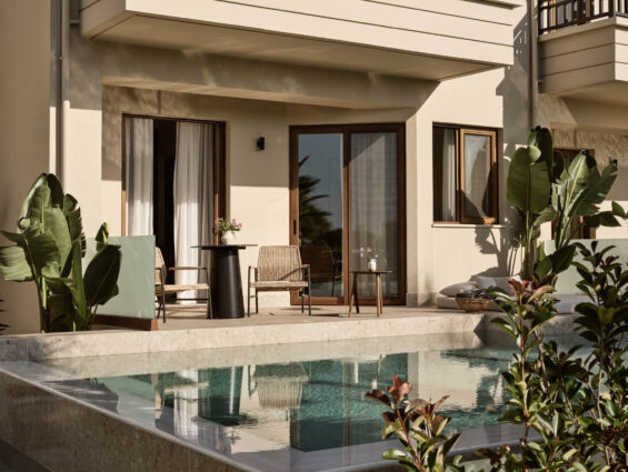 Asterion Suites room private pool