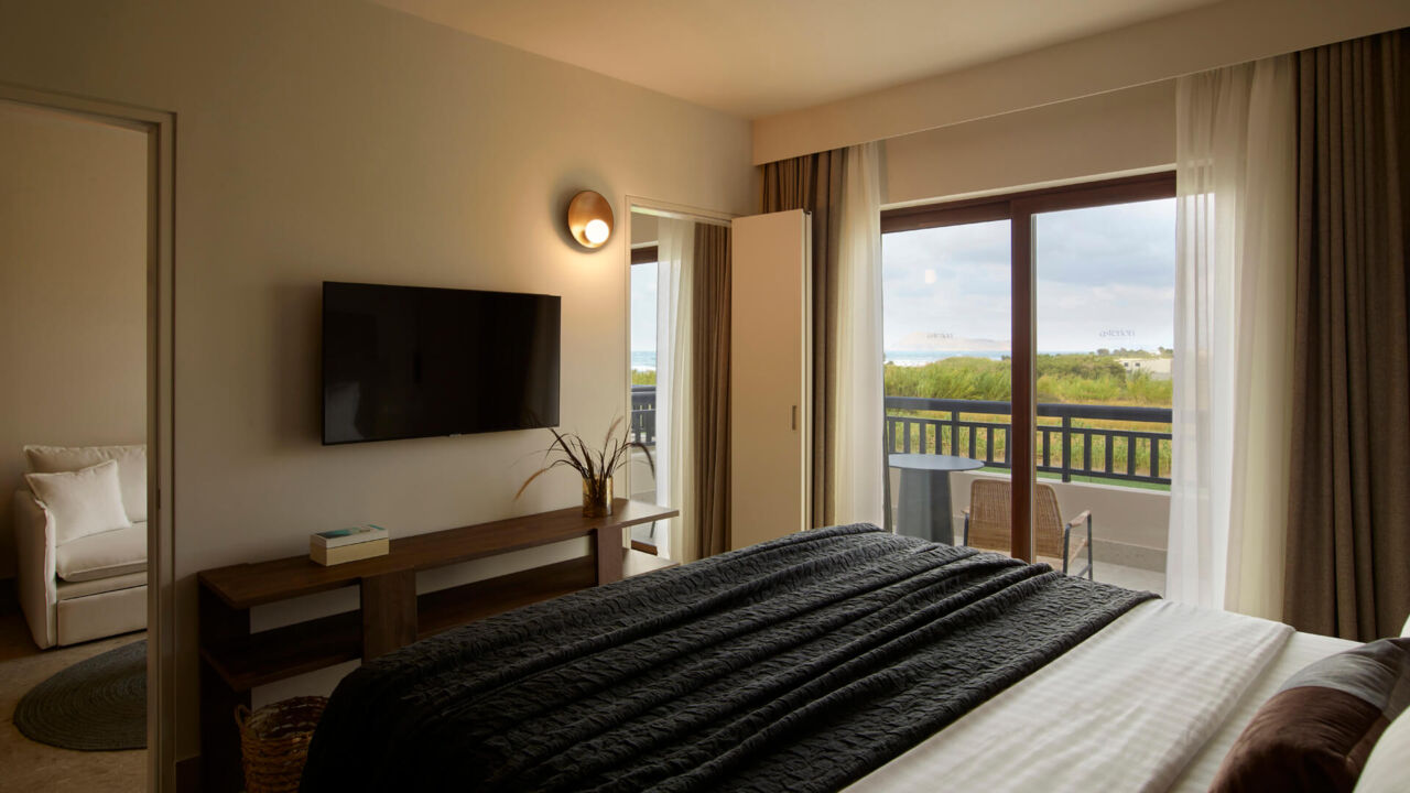 Deluxe Inland Asterion Suites Bedroom