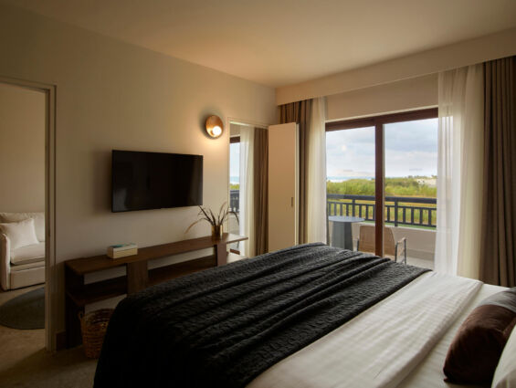 Deluxe Inland Asterion Suites Bedroom