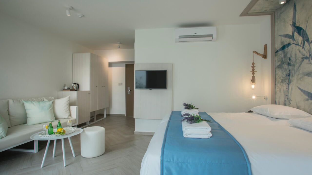 Infinity Blu Room Bedroom