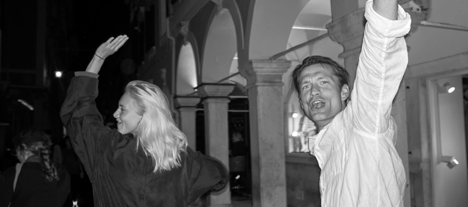 Corfu Couple Waving