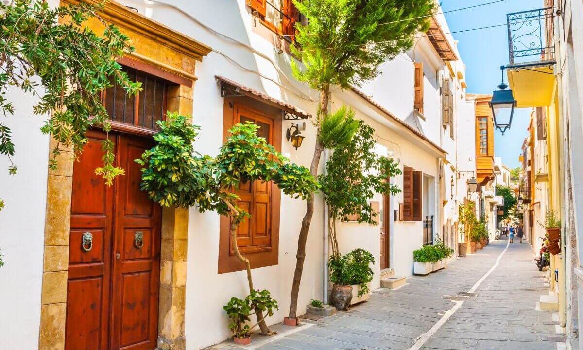 Traditions and Way of Life in Crete