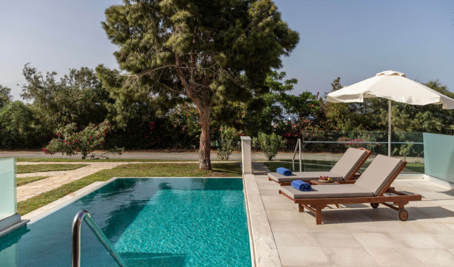 St.Elias Suite private pool with sunbeds