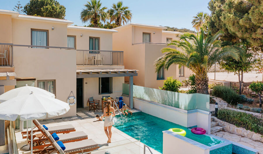 St.Elias Suite private pool
