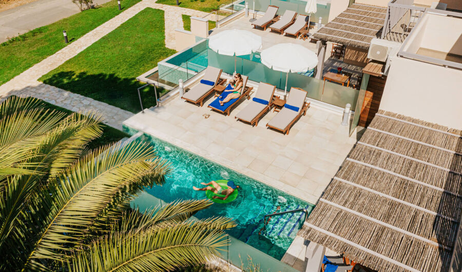 St.Elias Two Bedroom Suite Private Pool