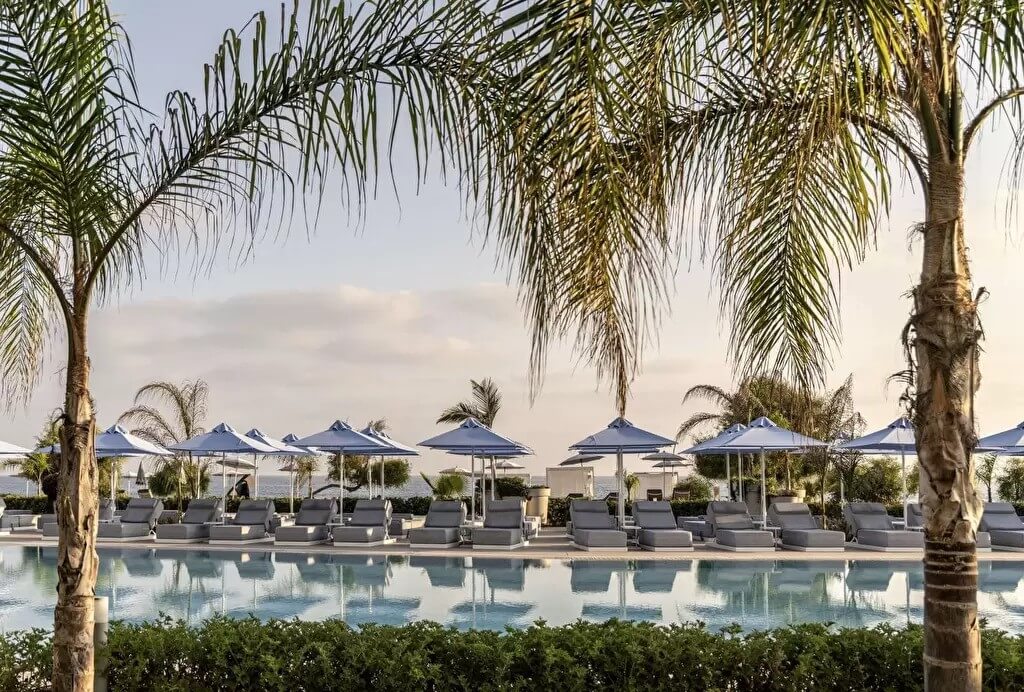 Luxurious Escapes: Paphos Hotels Perfect for Couples