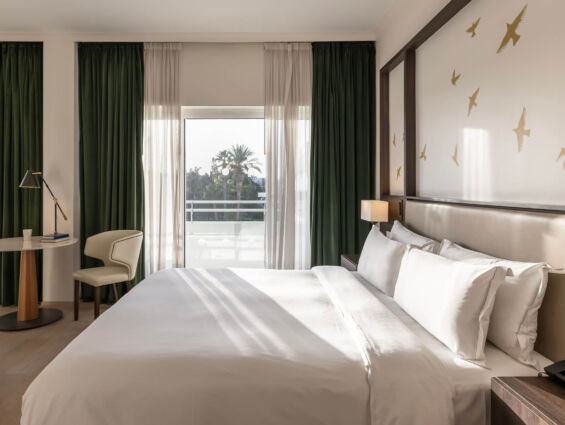 Hilton Nicosia room bedroom