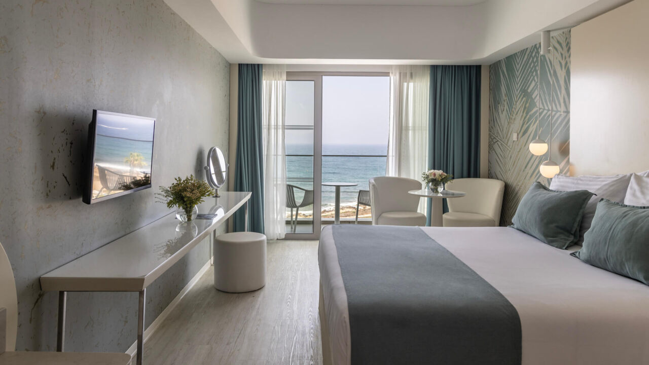 Ivi Mare Deluxe Sea Room Bedroom and sea