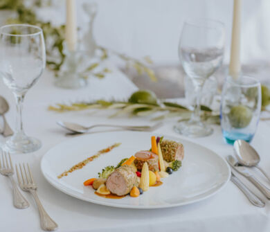 Ivi Mare Weddings food