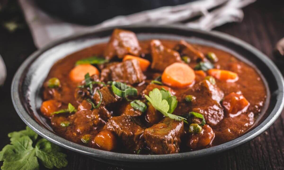 Kokkinisto: A Traditional Cypriot and Greek Stew