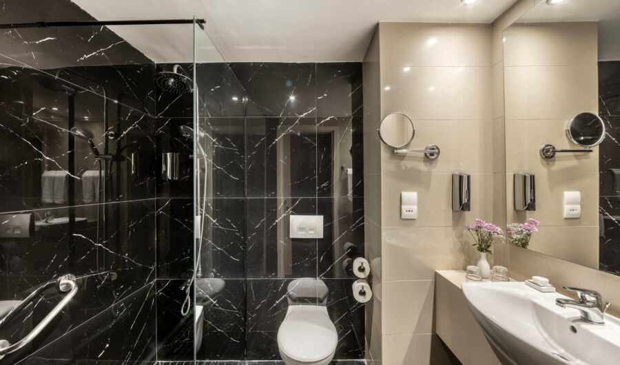 Ledra Double Bathroom