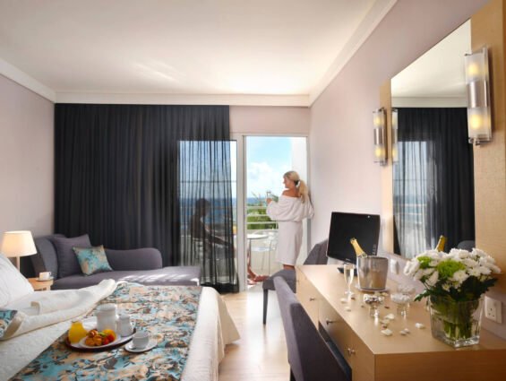 Ledra honeymoon suite couple at balcony