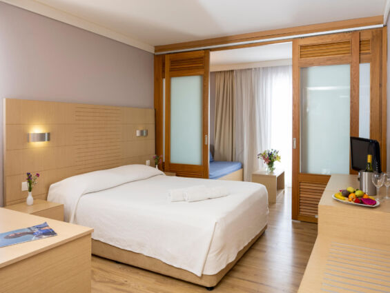 Ledra family sliding room bedroom