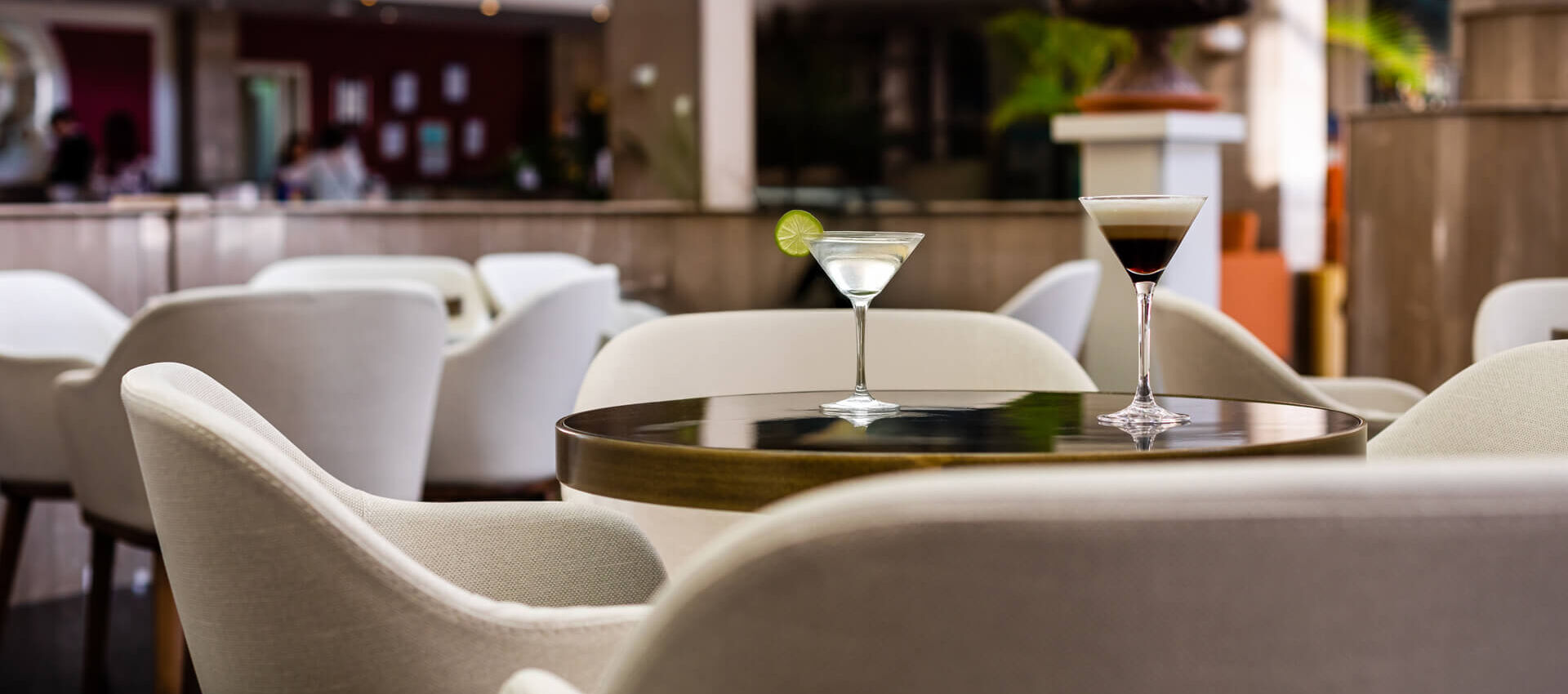 table with drinks at Louis Pheathon Atrium Bar