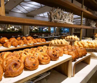 Louis Ledra Anemi restaurant buffet