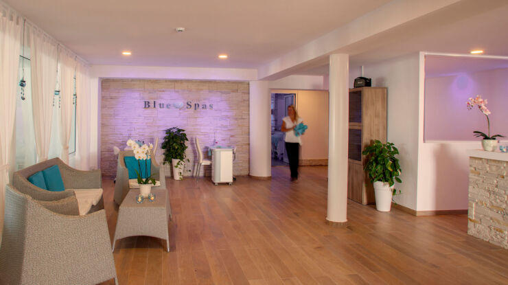 Reception area at Louis Nausicaa spa