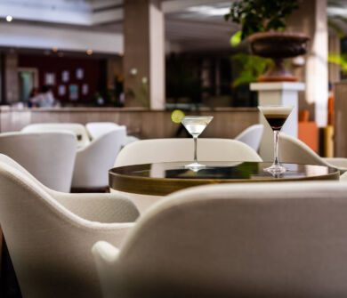 Louis Phaethon table with coktails