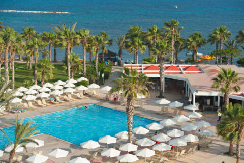 Louis Phaethon Helios bar pool and sunbeds from a top view