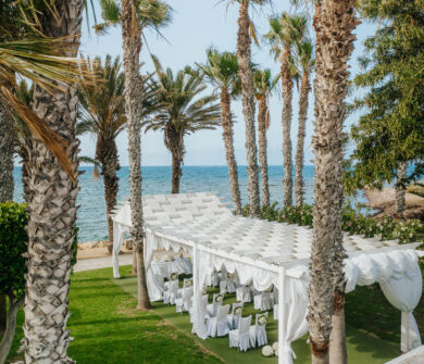 Wedding preparations at the garden of Louis Phaethon Beach
