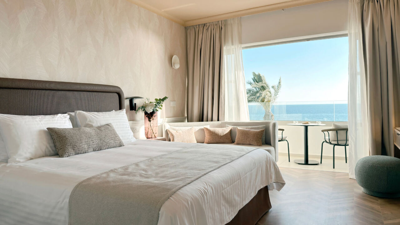 Imperial Island Suite bedroom