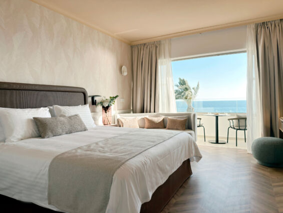 Imperial Island Suite bedroom