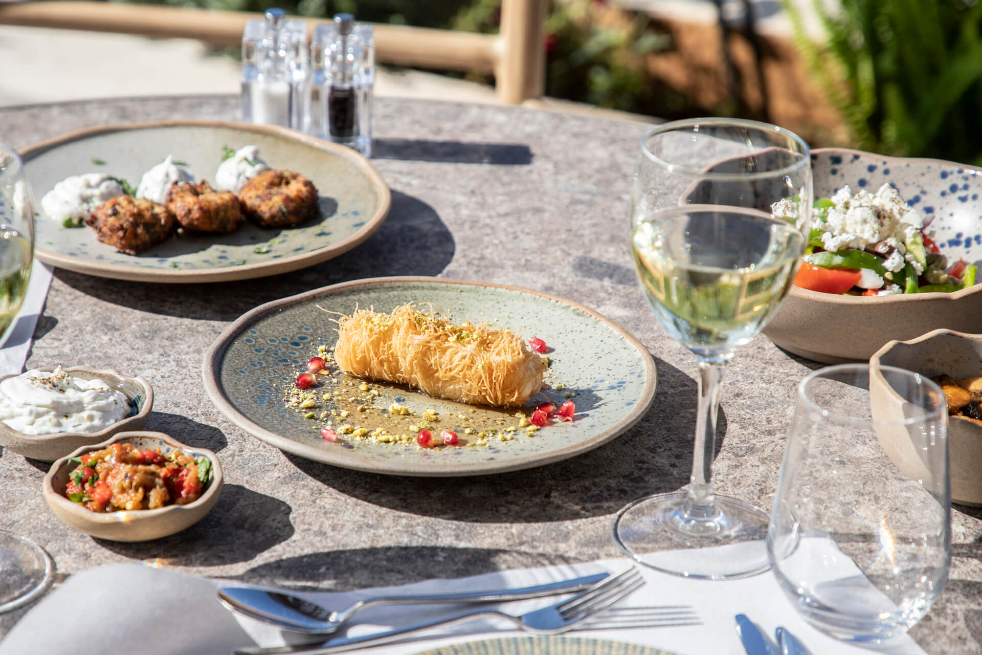 Table with tradioniotal food at Ivi Mare Alati restaurant