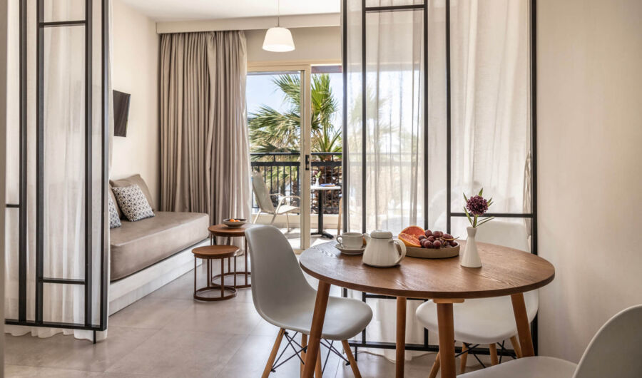Paphos Breeze Superior Room Sitting area