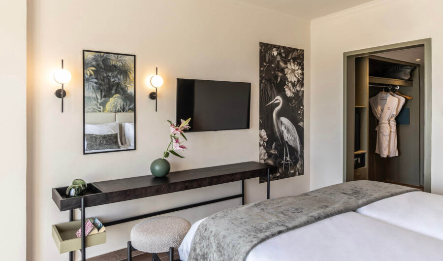 Cali Resort Superior Room inland view bedroom