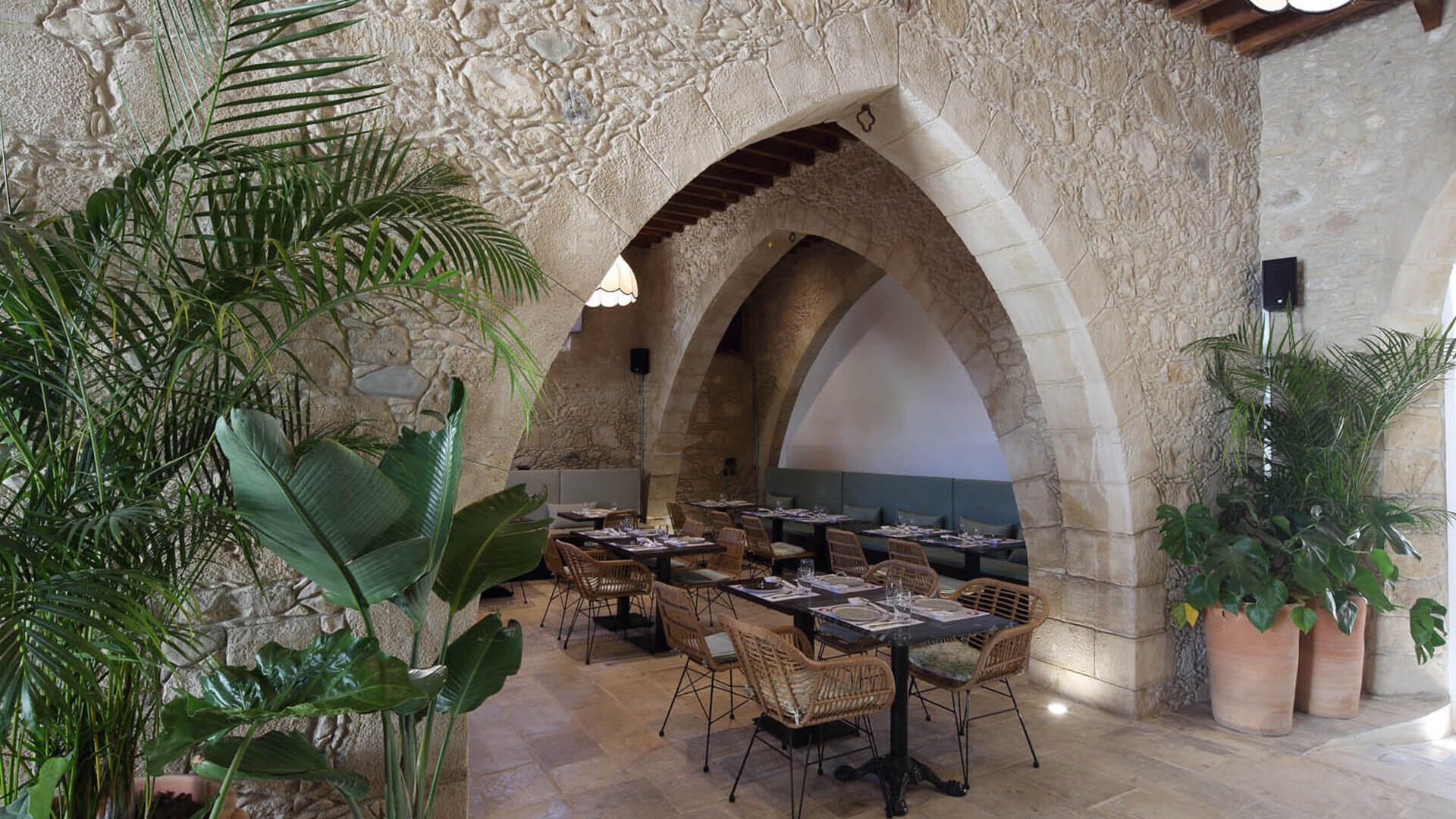 Stone arch restaurant at Polis 1907