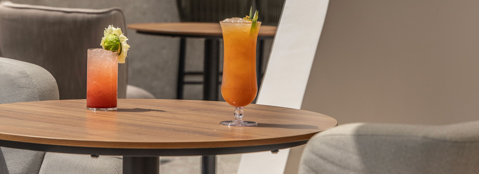 Drinks at Callista pool bar in Paphos