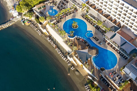 Royal Apollonia Limassol Hotel Beach