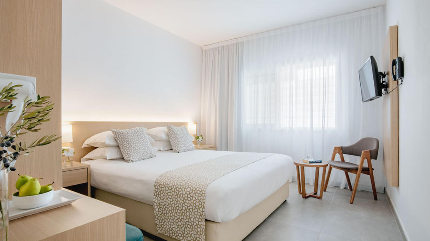 Sofianna Double Bedroom