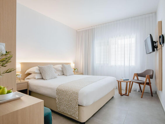 Sofianna Double Bedroom
